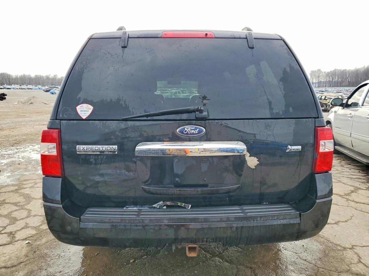 2011 FORD Expedition