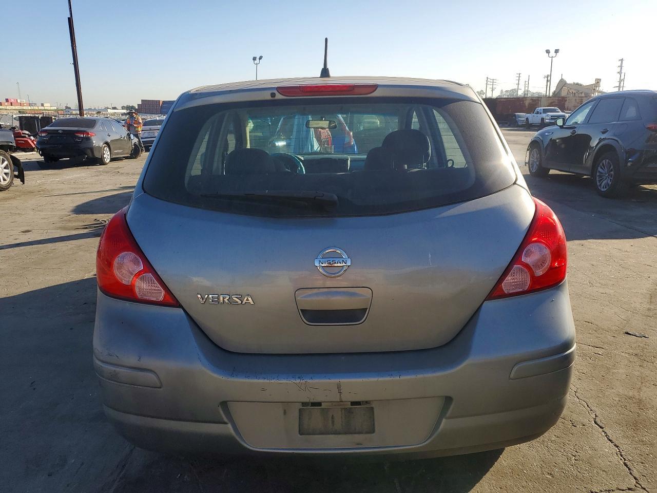 2007 NISSAN VERSA
