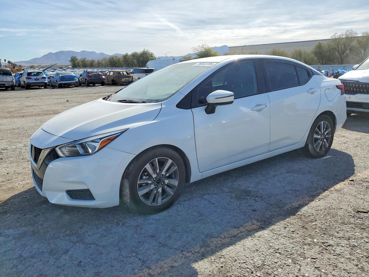 2020 NISSAN VERSA