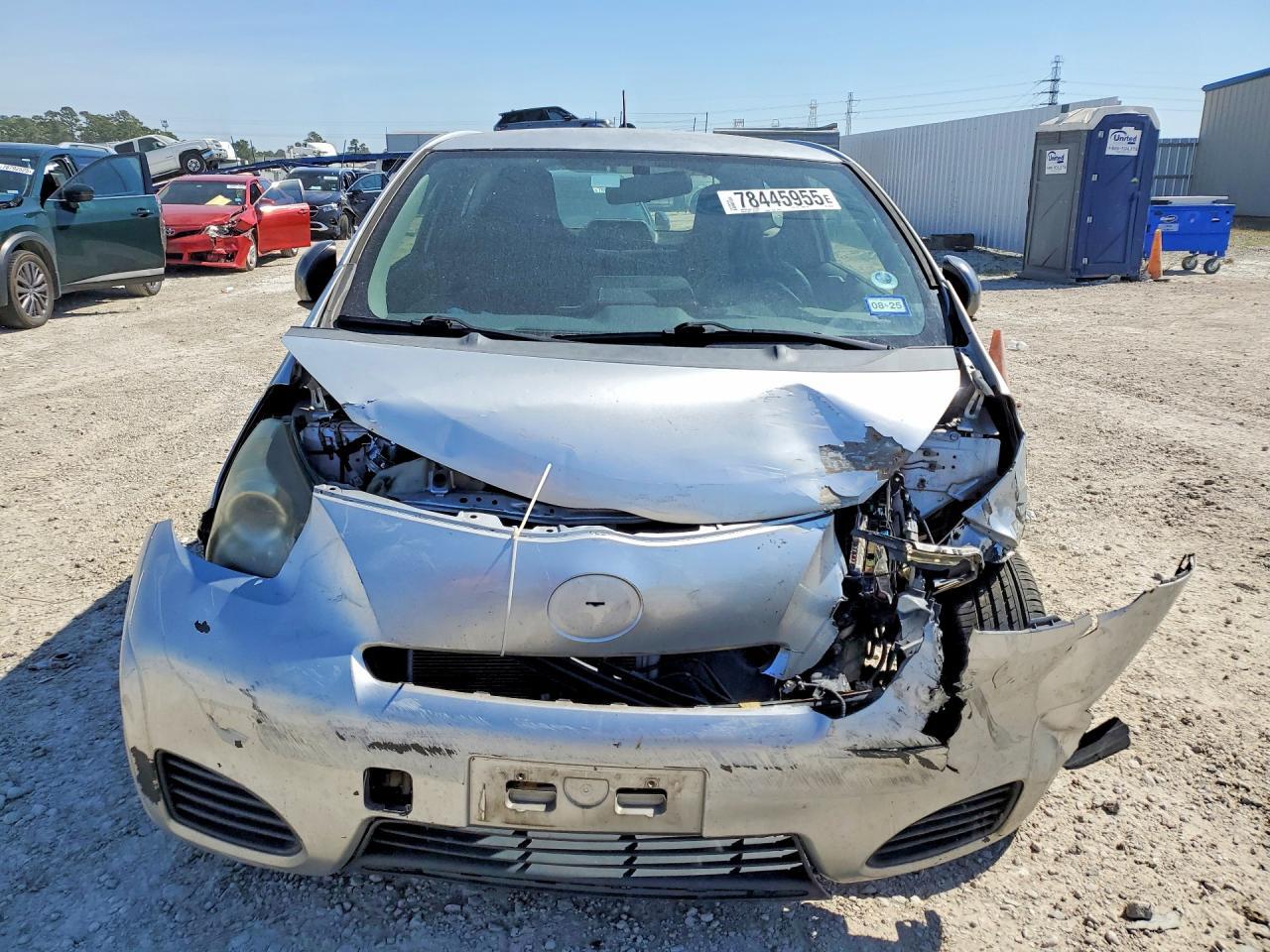 2013 TOYOTA SCION