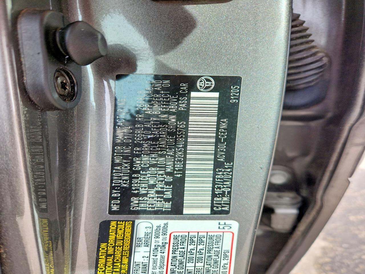 2004 TOYOTA CAMRY