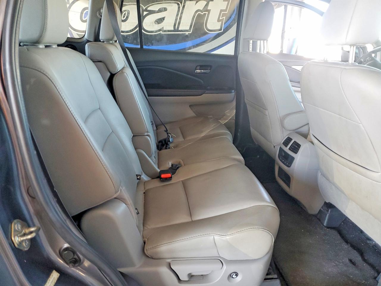2016 HONDA PILOT