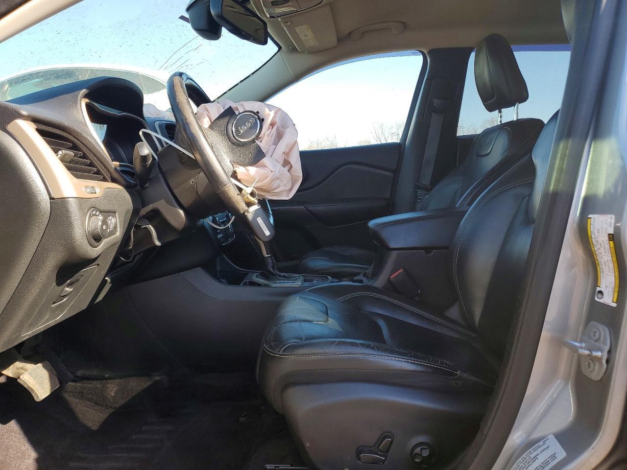 2016 JEEP CHEROKEE