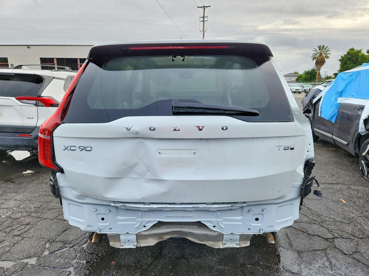 2025 VOLVO XC90