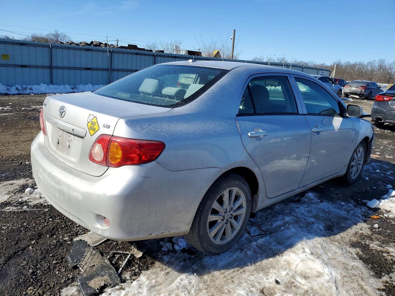 2010 TOYOTA COROLLA
