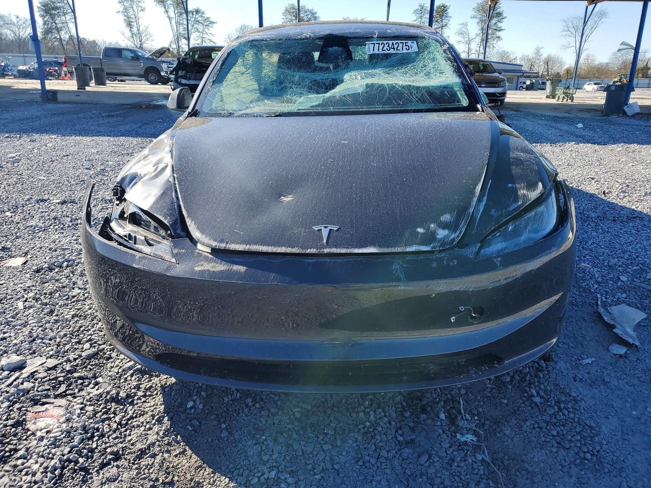 2025 TESLA MODEL 3