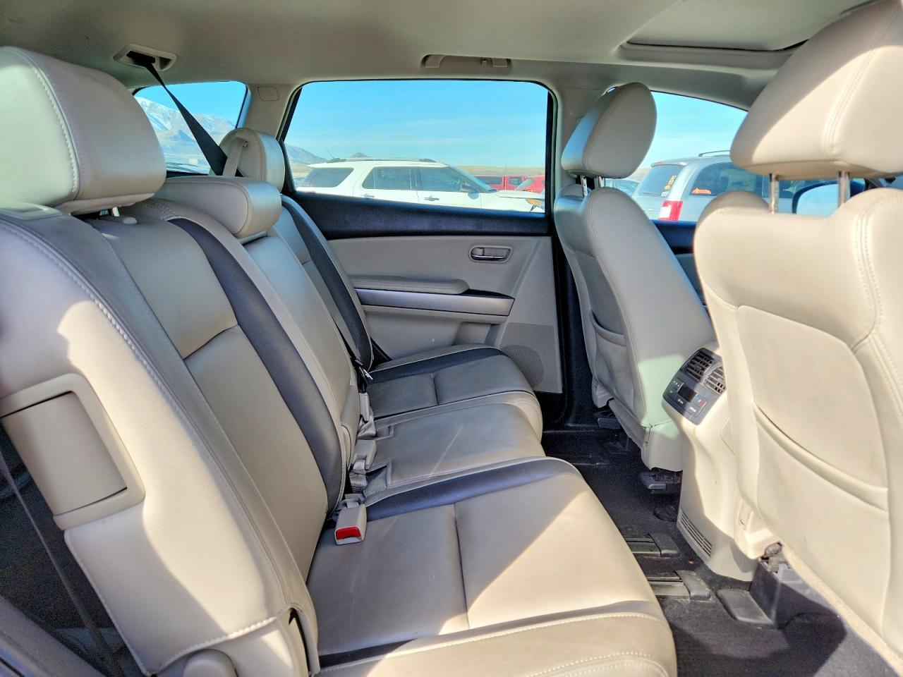 2011 MAZDA CX-9