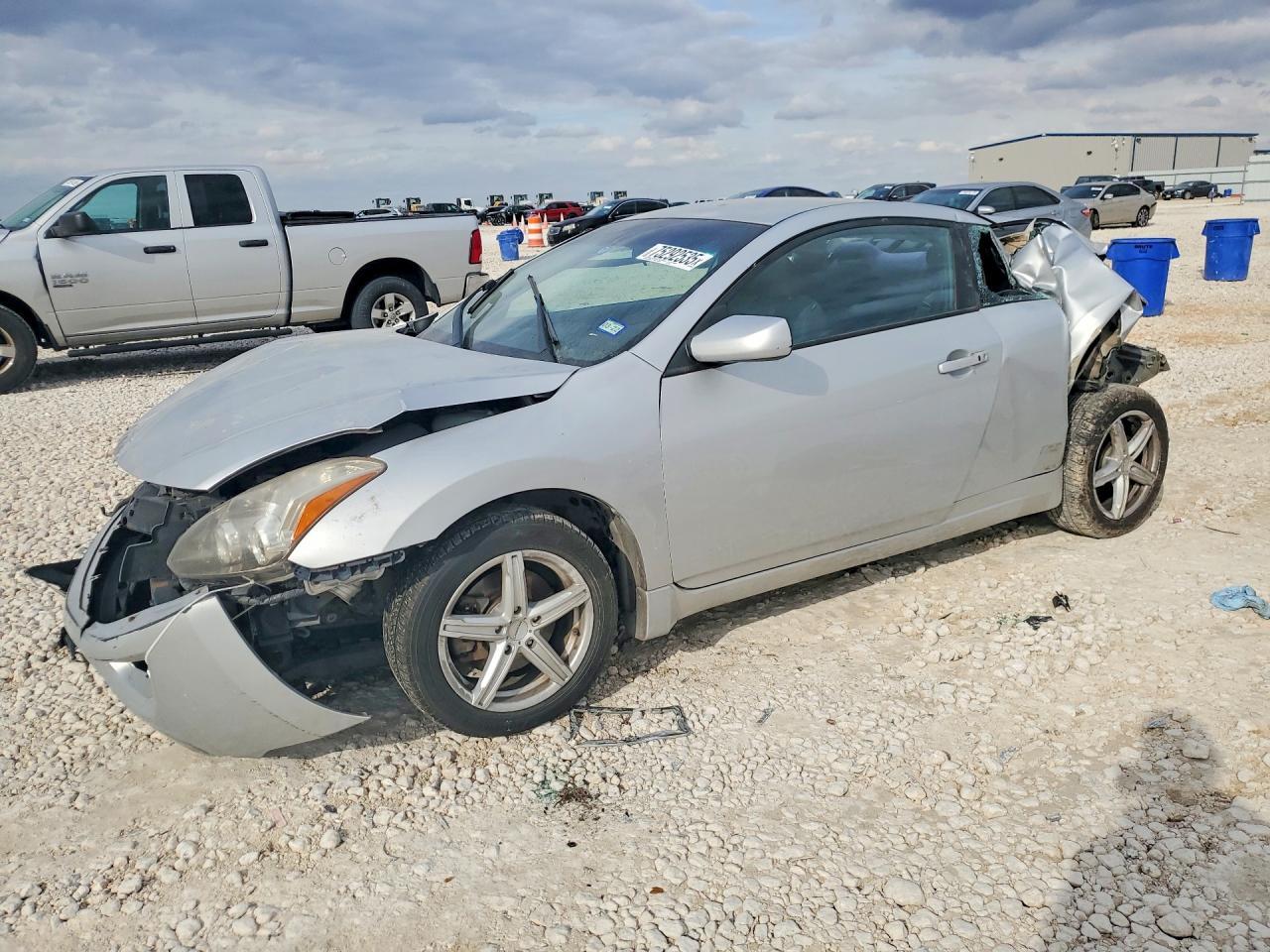 2011 NISSAN ALTIMA