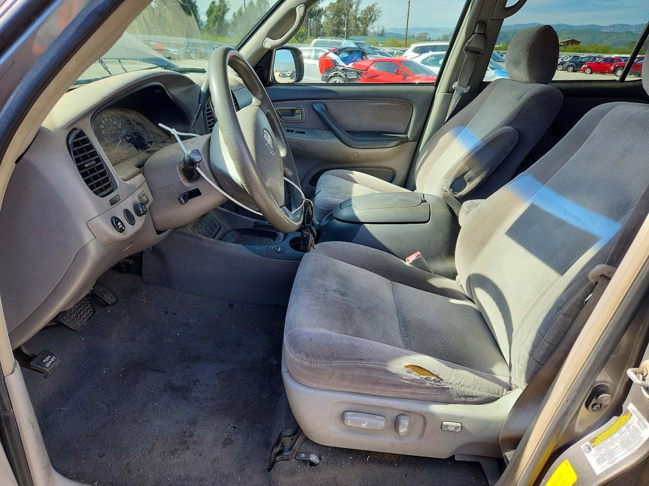 2007 TOYOTA Sequoia