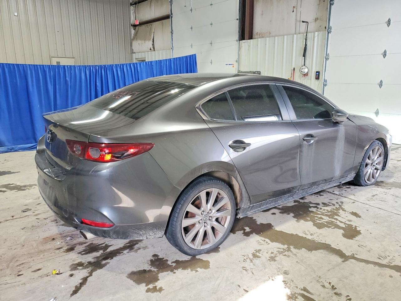 2020 MAZDA 3
