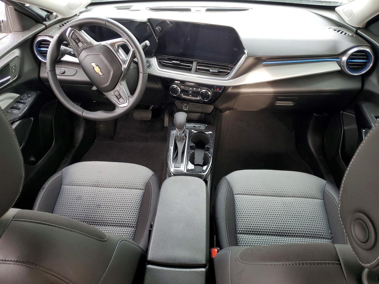 2025 CHEVROLET TRAX