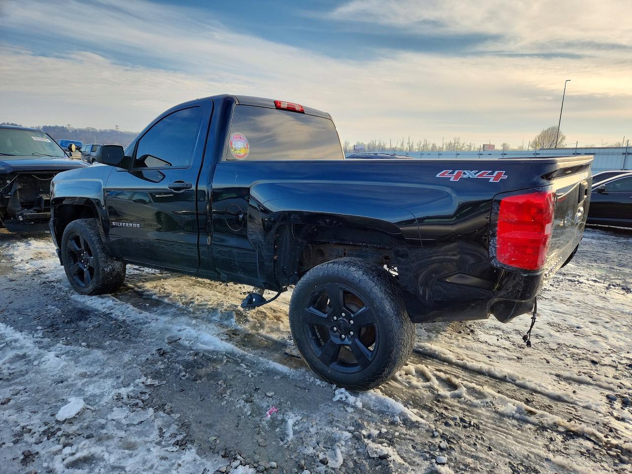 2016 CHEVROLET Silverado