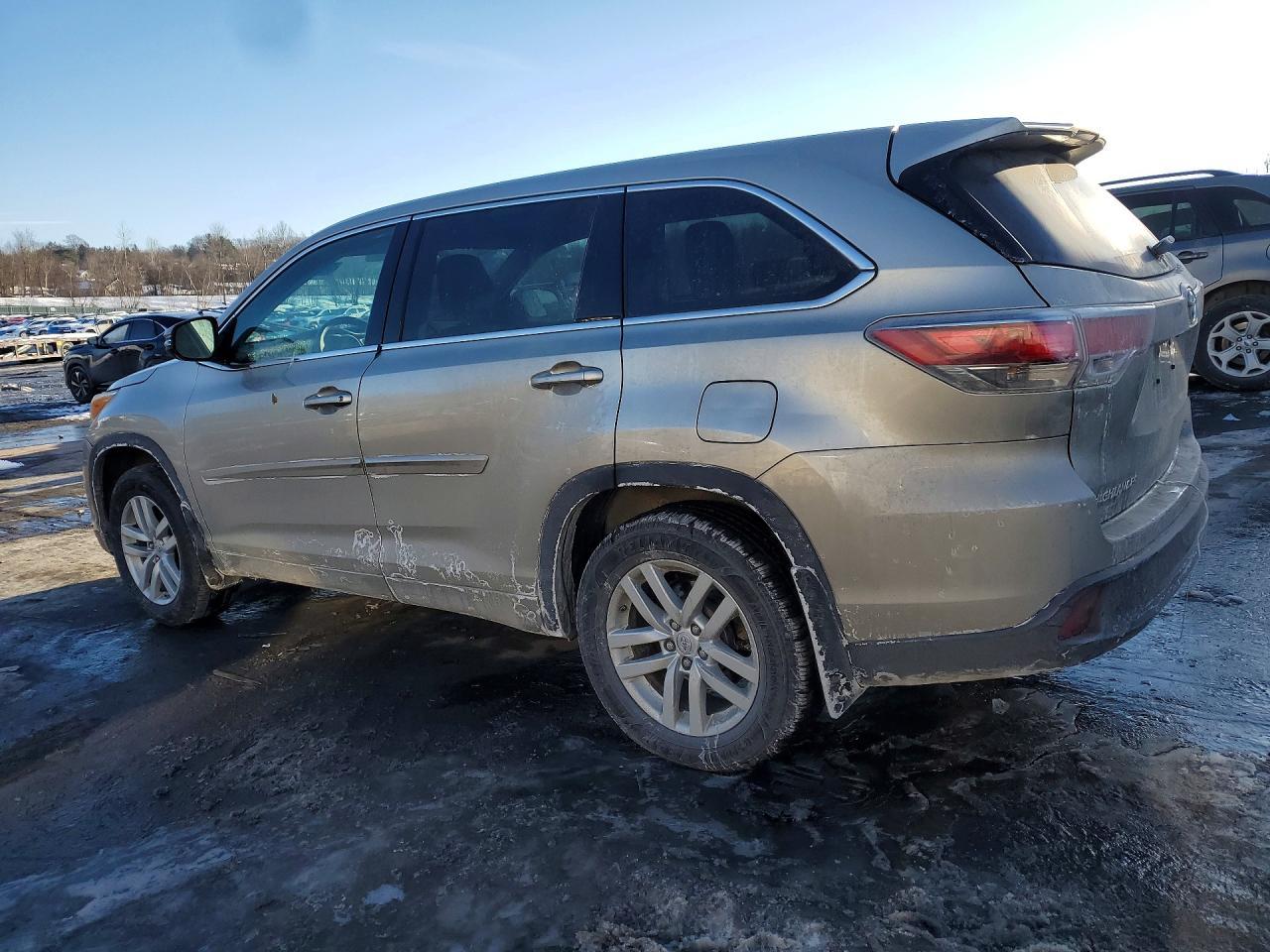 2014 TOYOTA HIGHLANDER