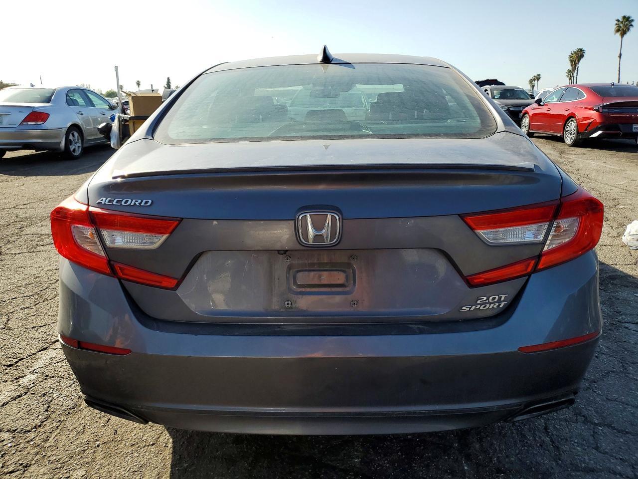 2018 HONDA ACCORD