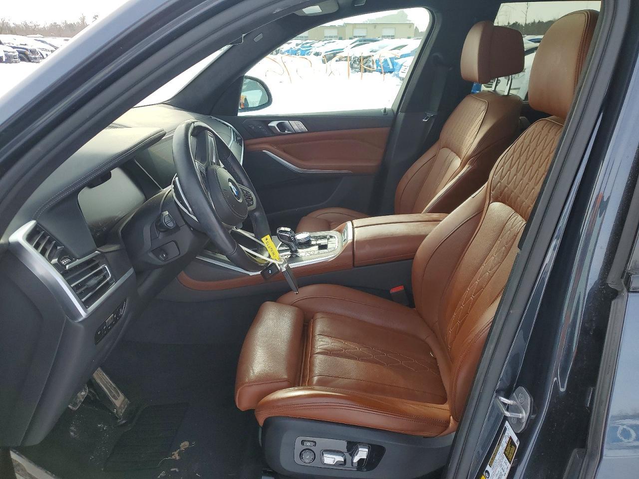 2022 BMW X7