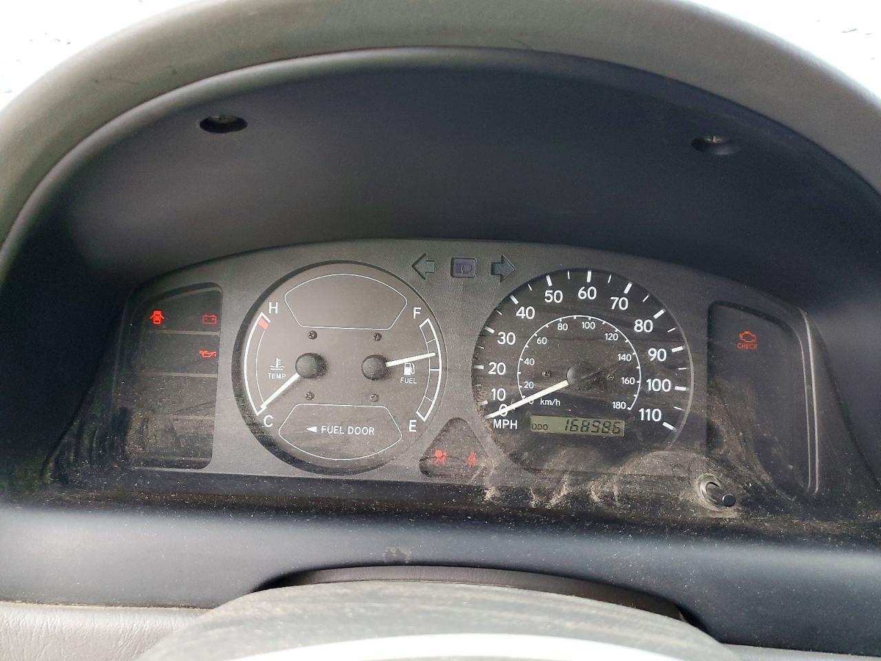2001 TOYOTA COROLLA