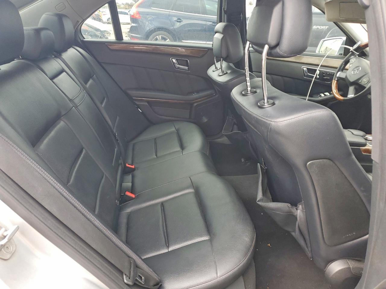 2011 MERCEDES-BENZ E-Class