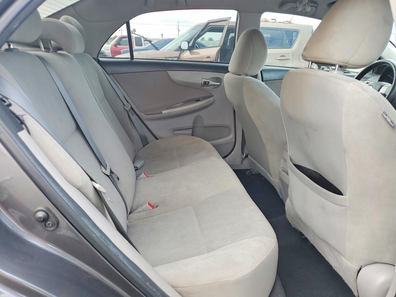 2013 TOYOTA COROLLA