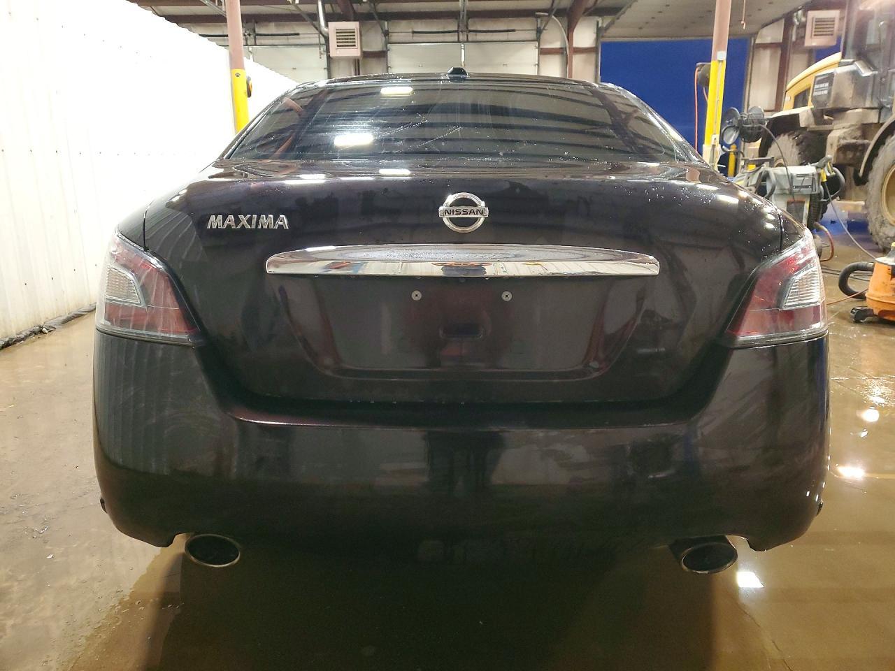 2014 NISSAN Maxima