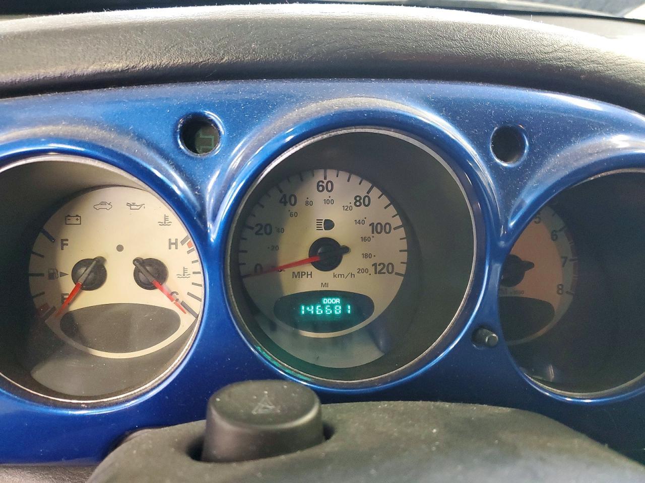 2004 CHRYSLER PT CRUISER