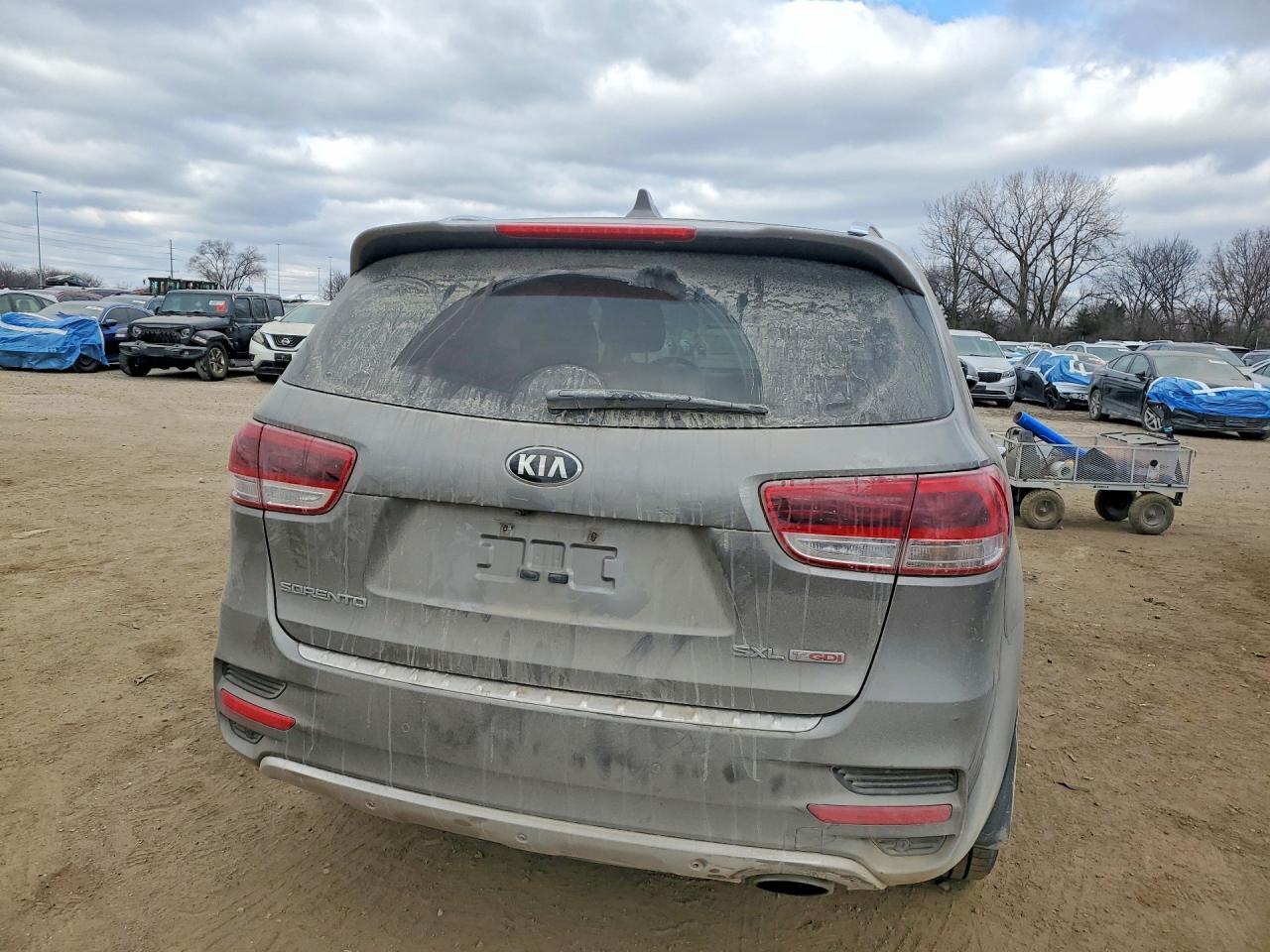2016 KIA SORENTO