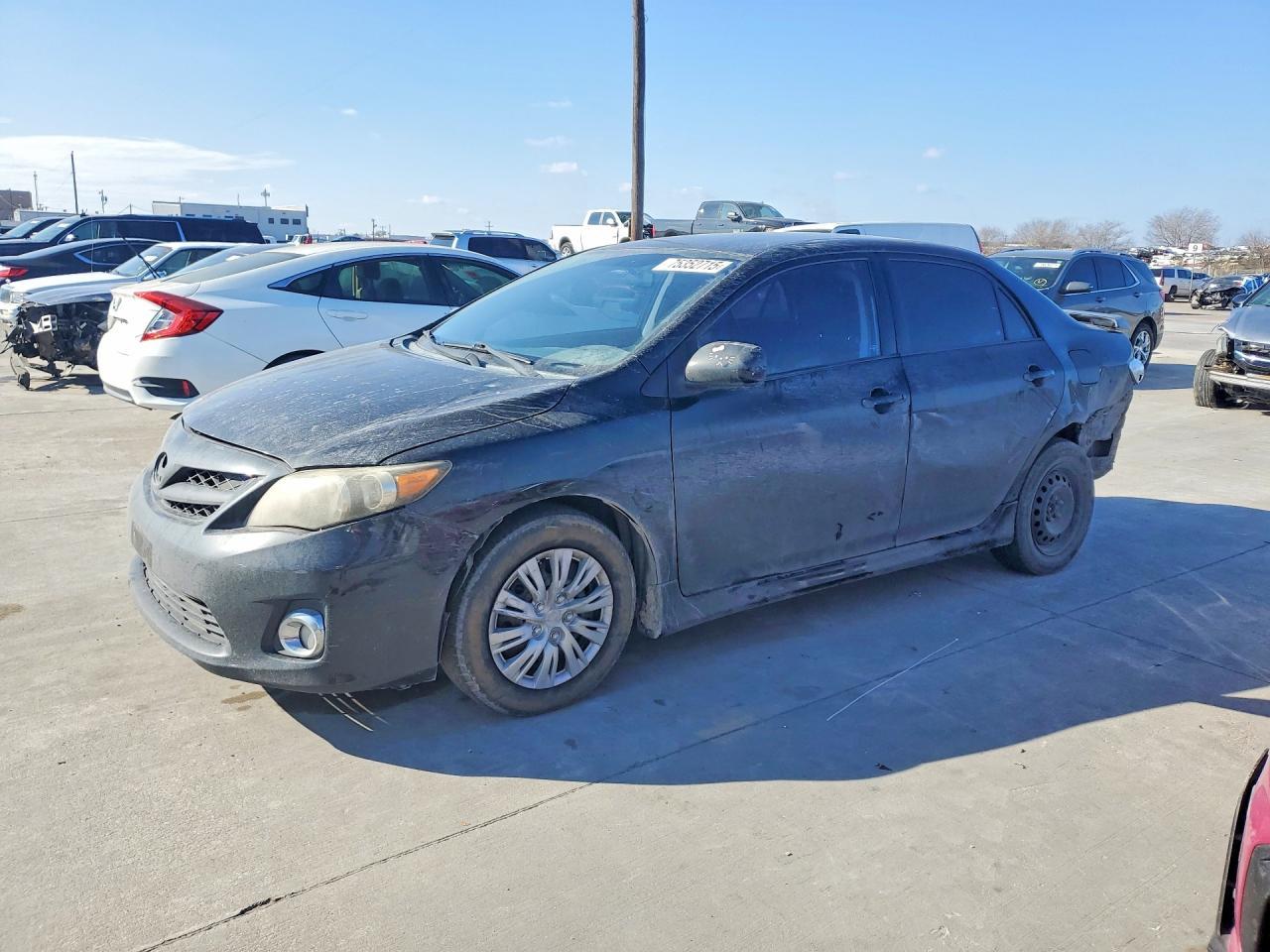 2011 TOYOTA COROLLA