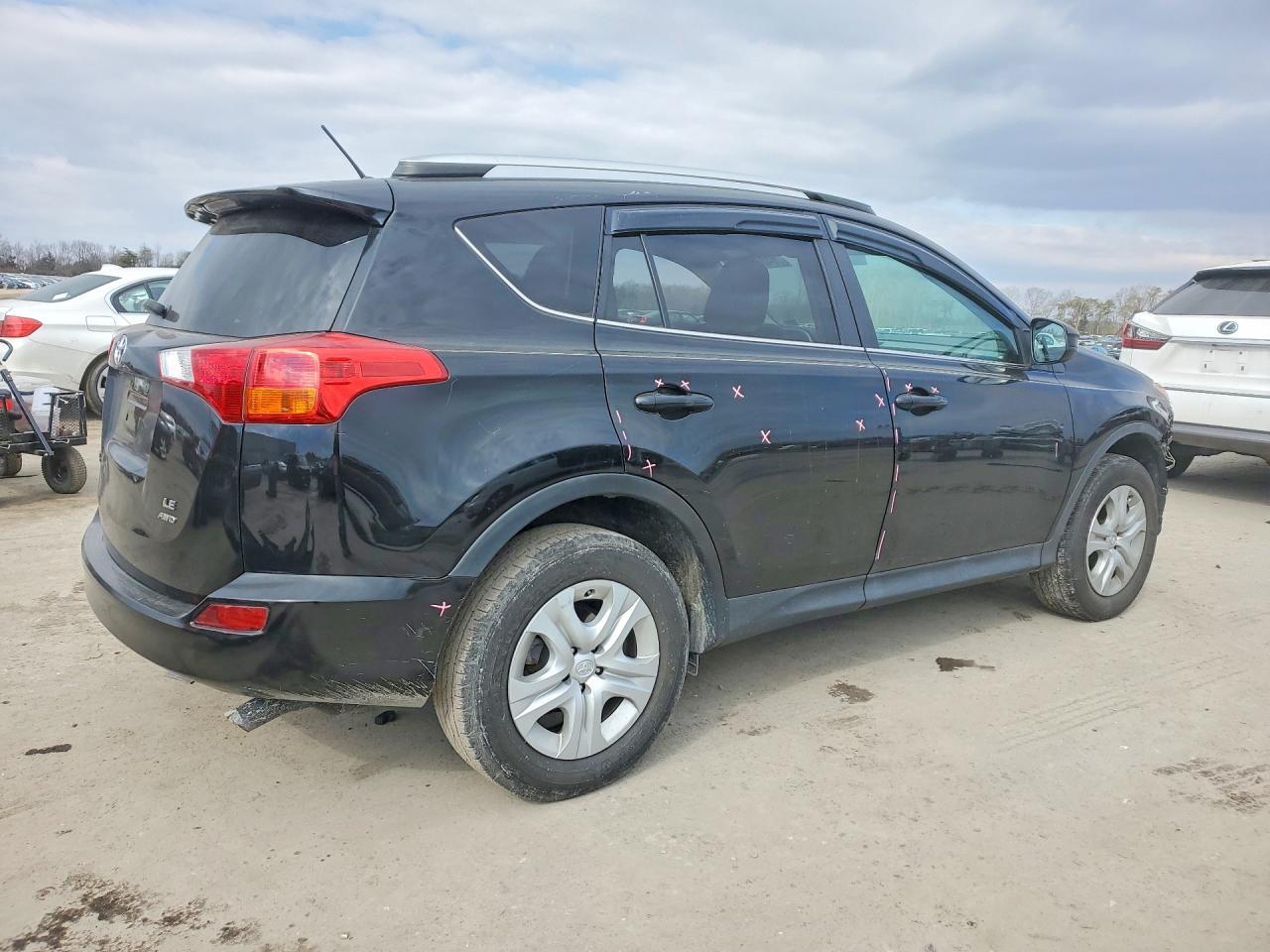 2015 TOYOTA RAV4