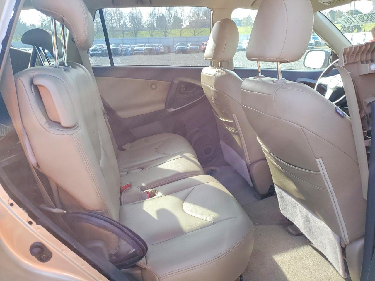 2010 TOYOTA RAV4