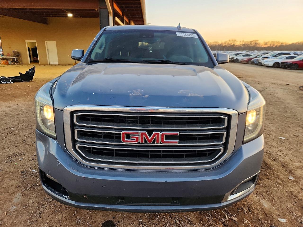 2016 GMC Yukon
