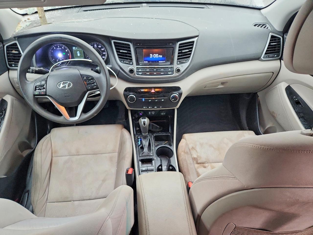 2016 HYUNDAI TUCSON
