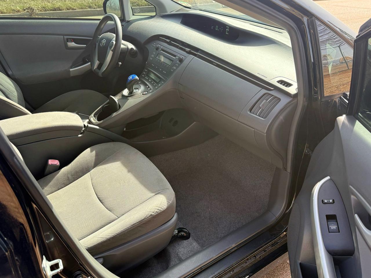 2010 TOYOTA PRIUS