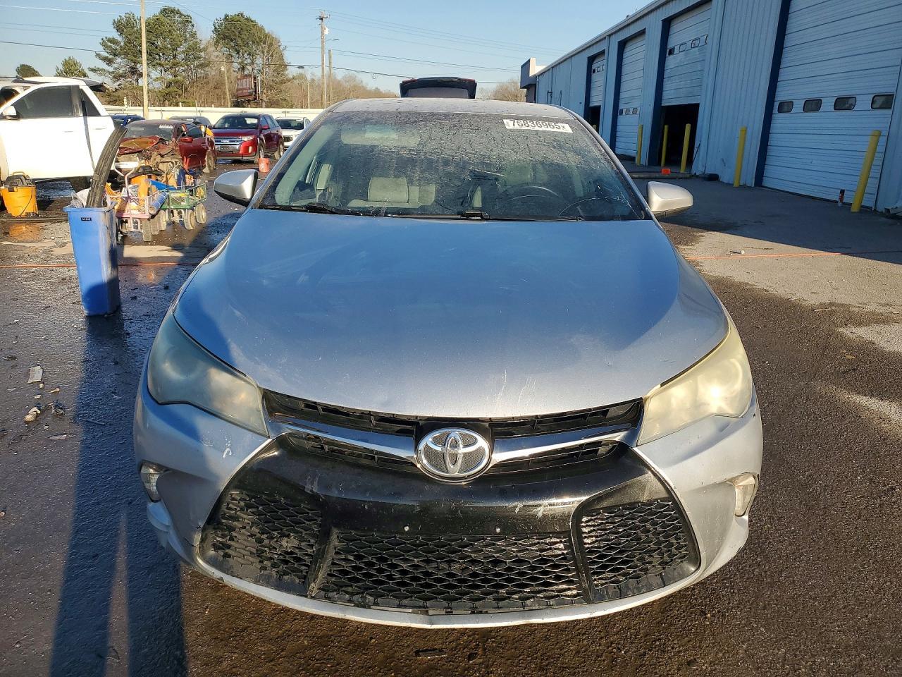 2016 TOYOTA CAMRY