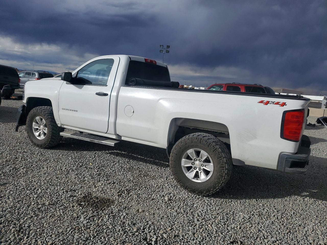 2018 CHEVROLET Silverado