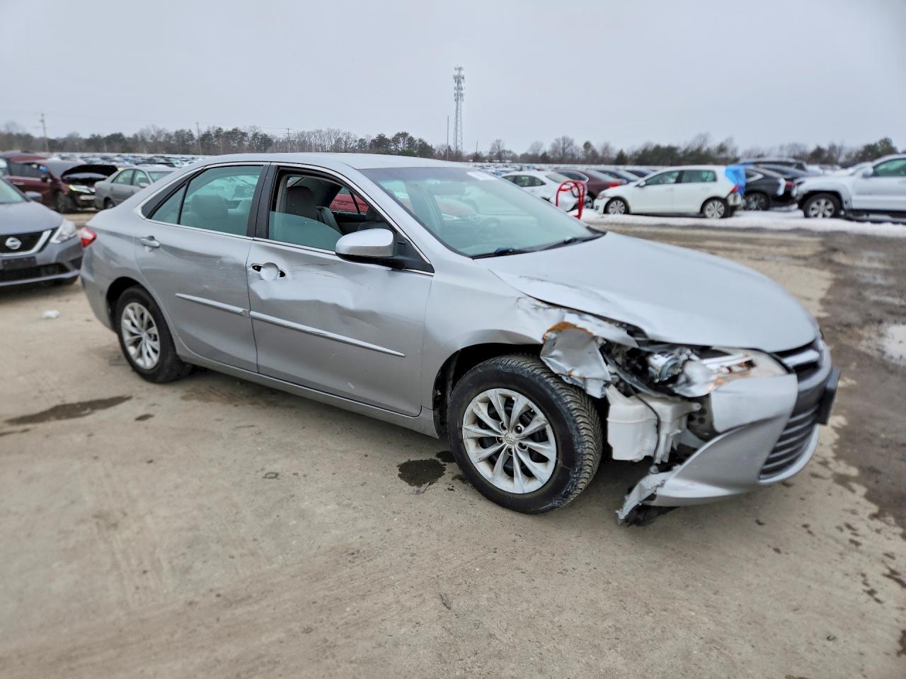 2017 TOYOTA CAMRY