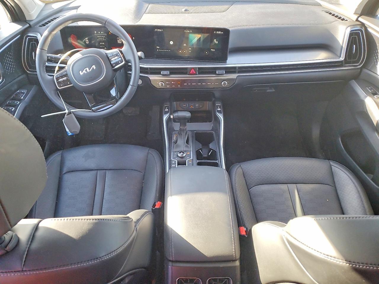2025 KIA SORENTO