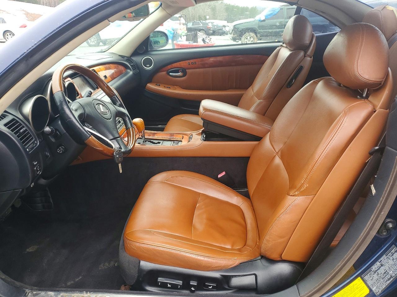 2002 LEXUS SC 430