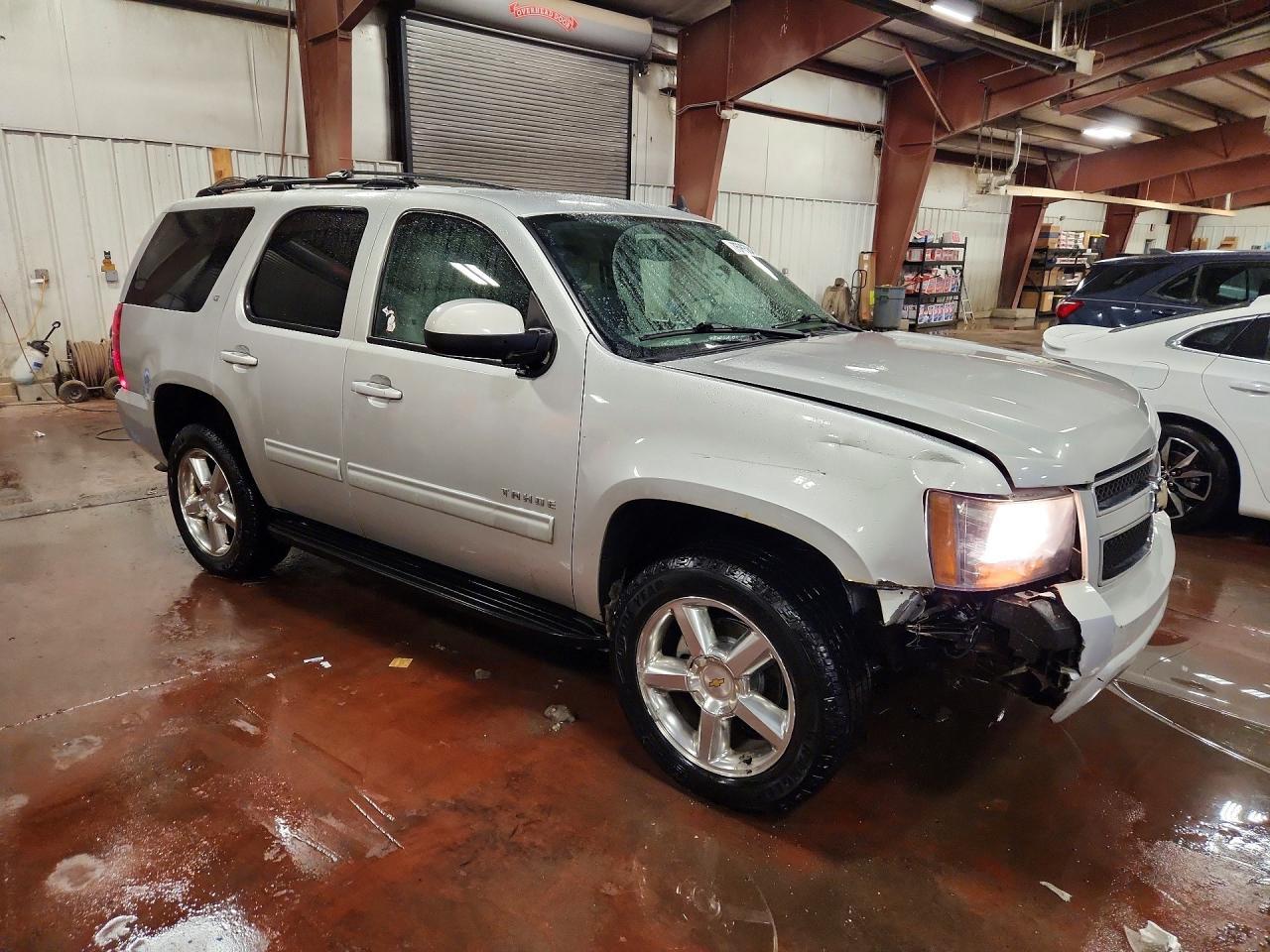 2011 CHEVROLET Tahoe