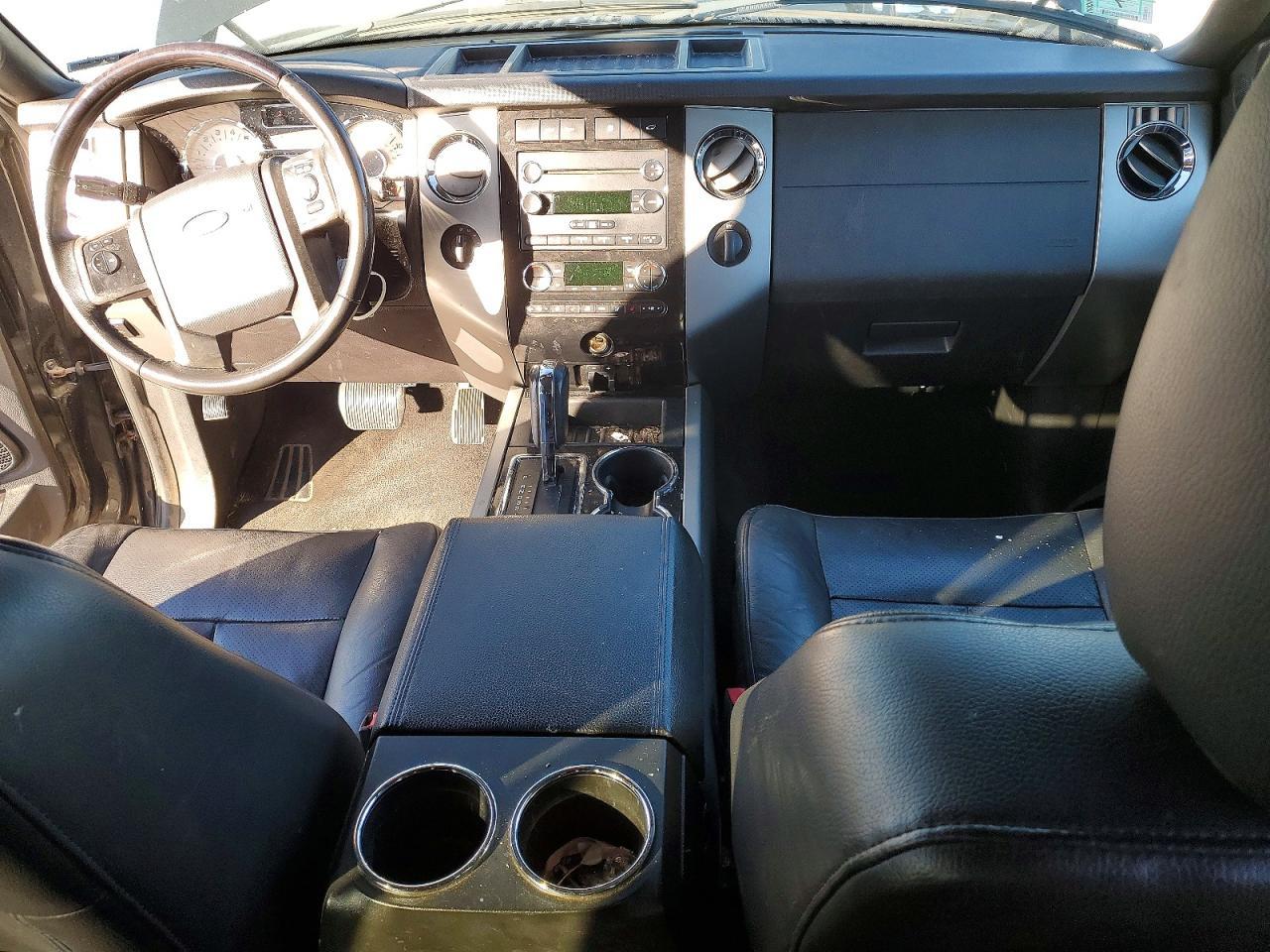 2014 FORD Expedition