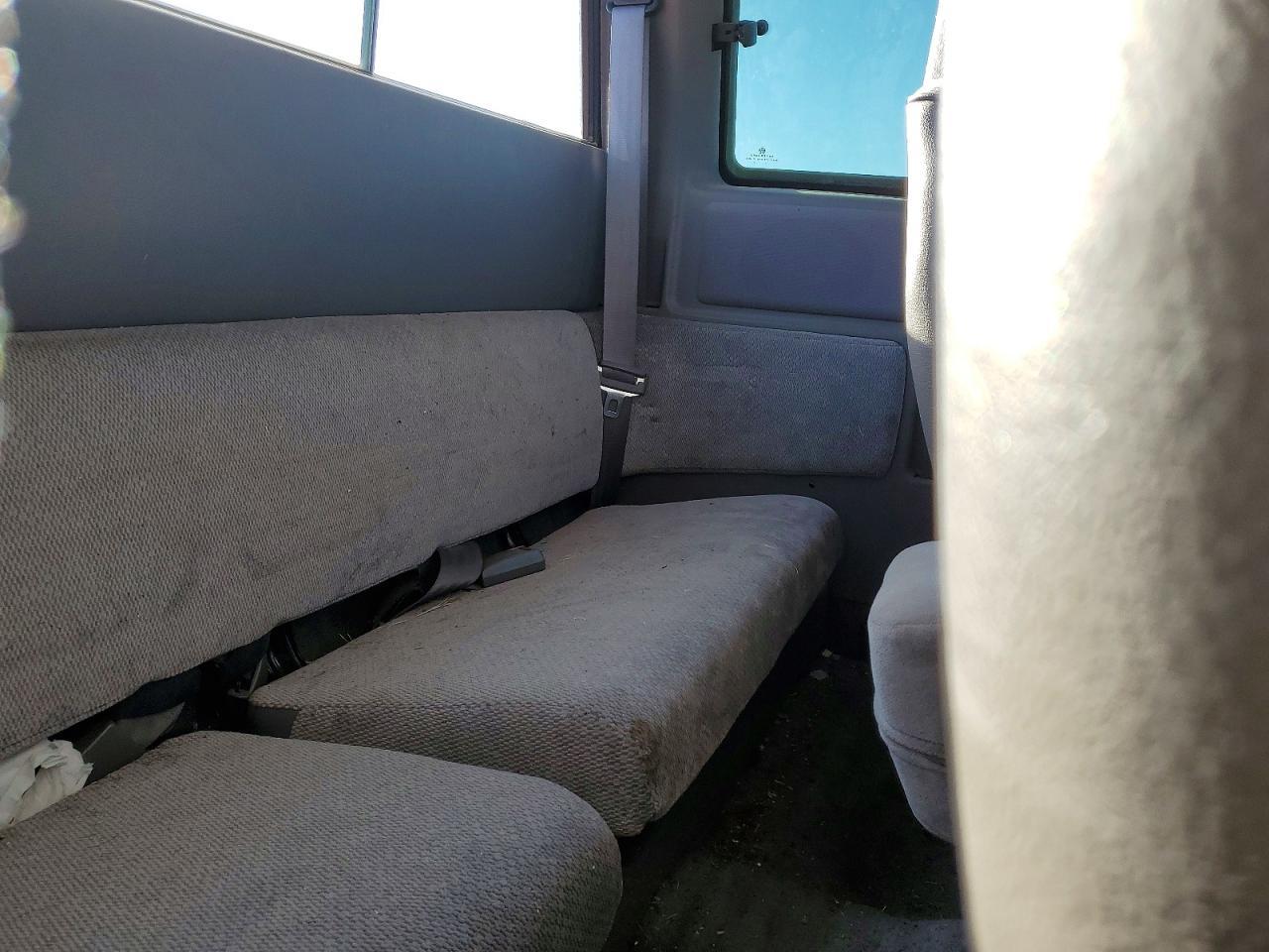 1994 DODGE Dakota