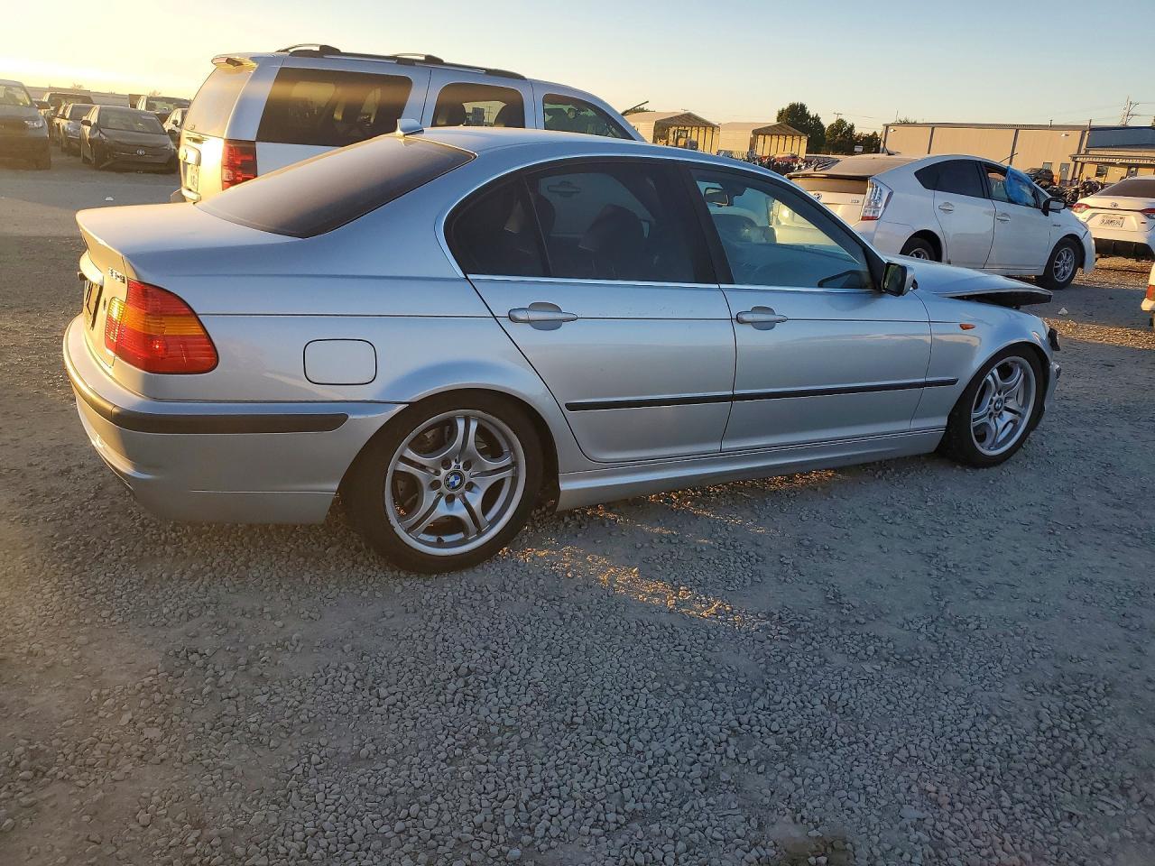 2004 BMW 3 SERIES
