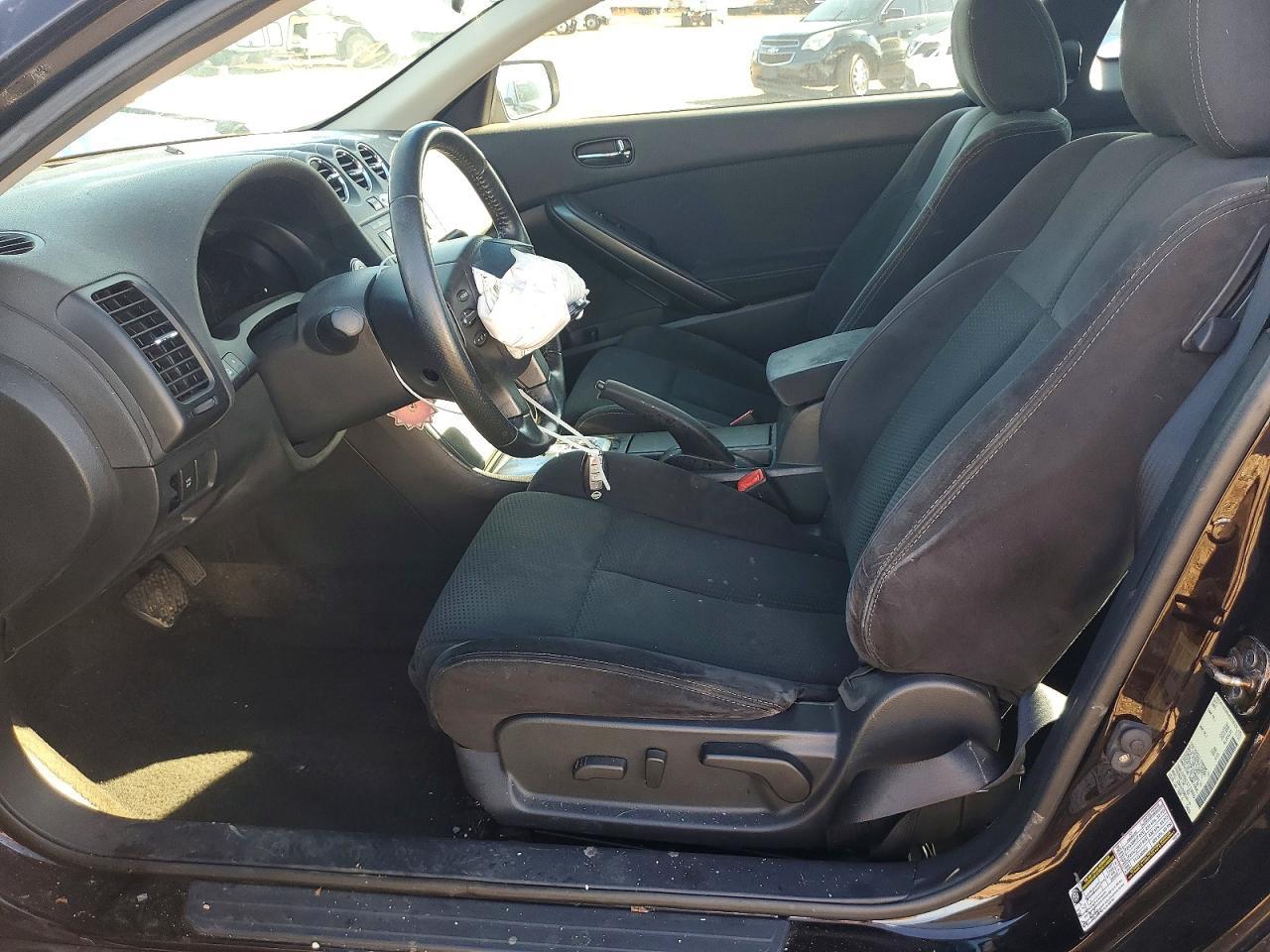 2010 NISSAN ALTIMA