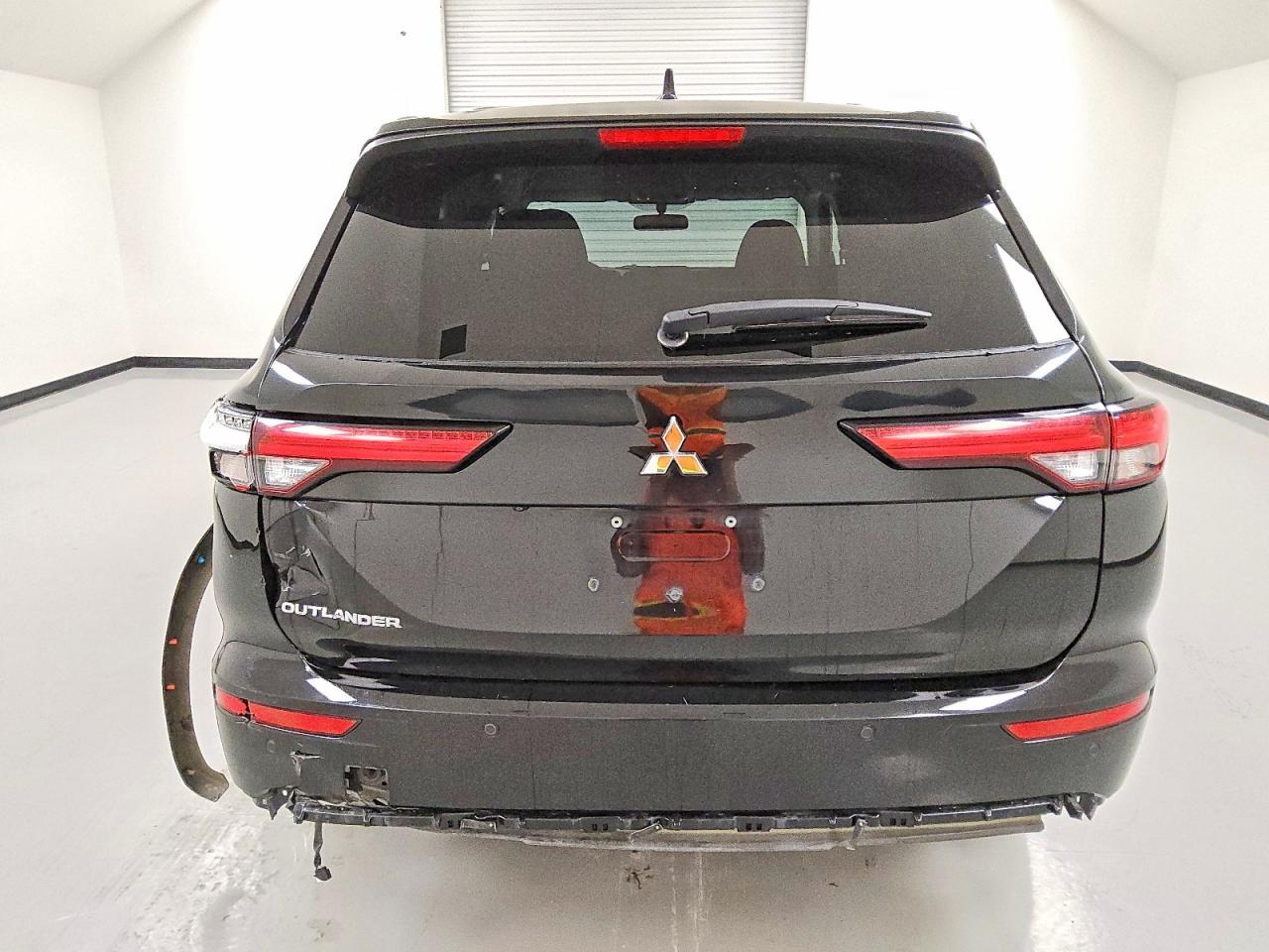 2022 MITSUBISHI outlander