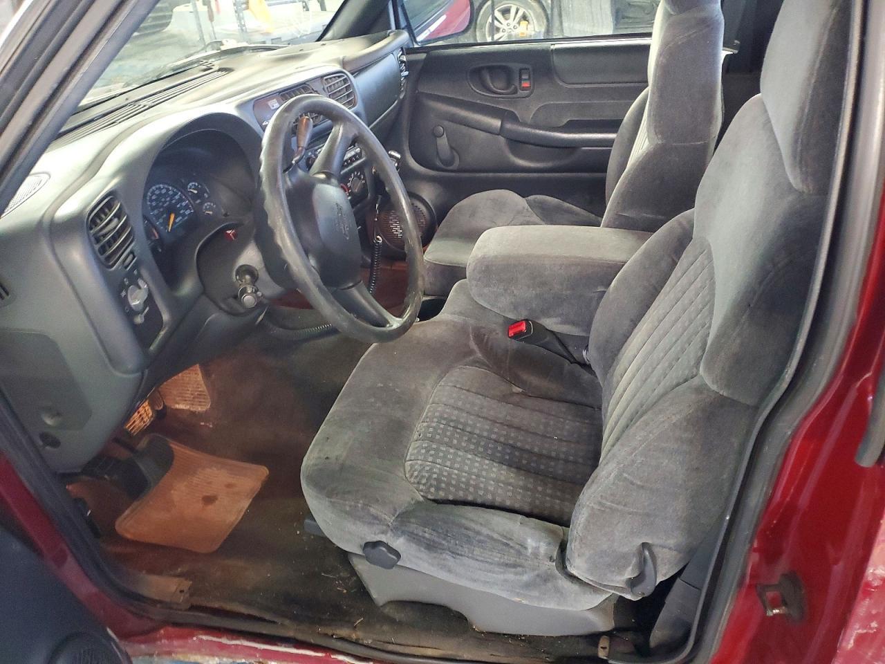 2000 CHEVROLET S10