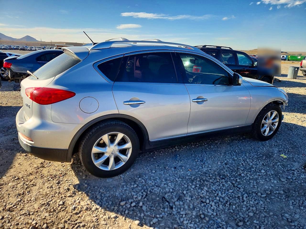 2010 INFINITI EX35