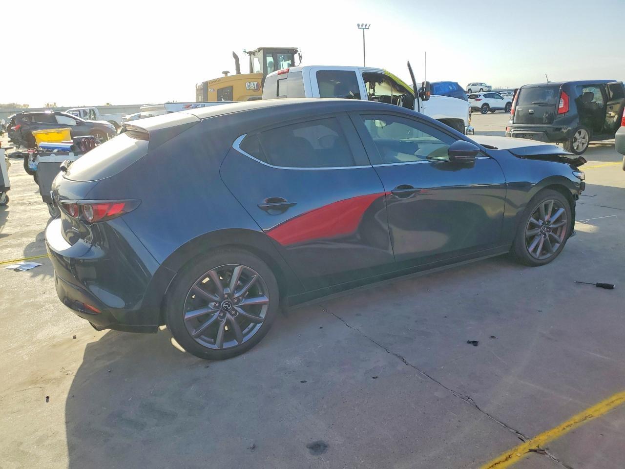 2021 MAZDA 3