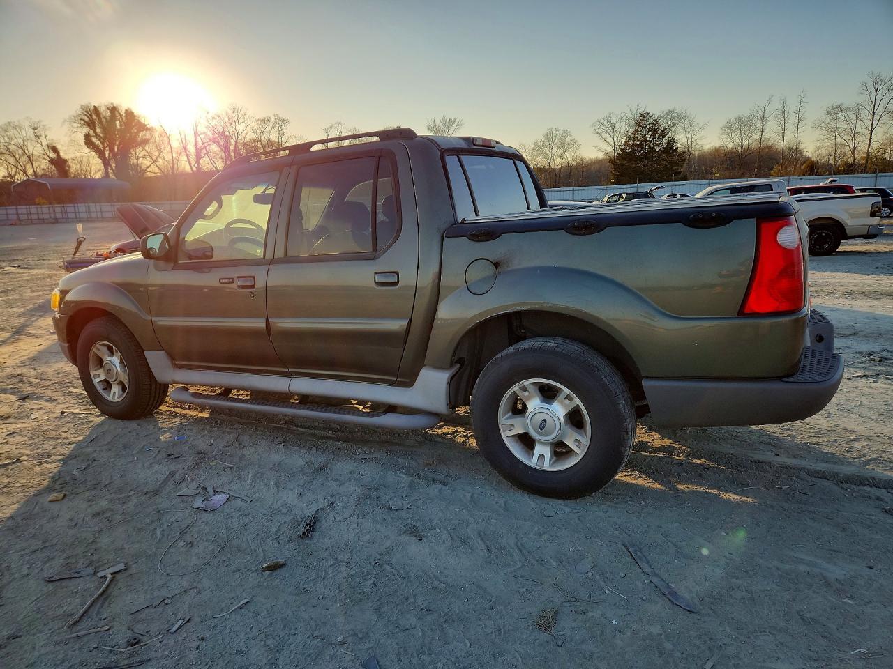 2003 FORD Explorer Sport Trac