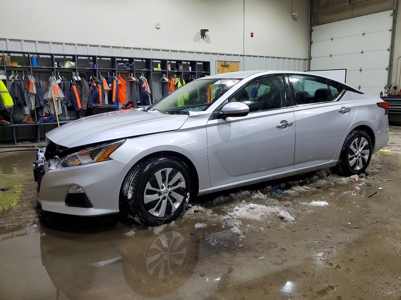 2021 NISSAN ALTIMA
