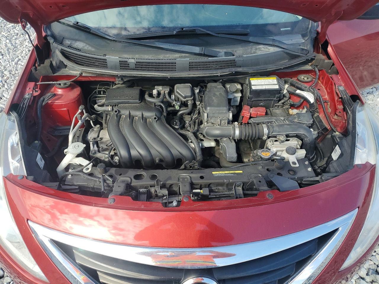 2017 NISSAN VERSA