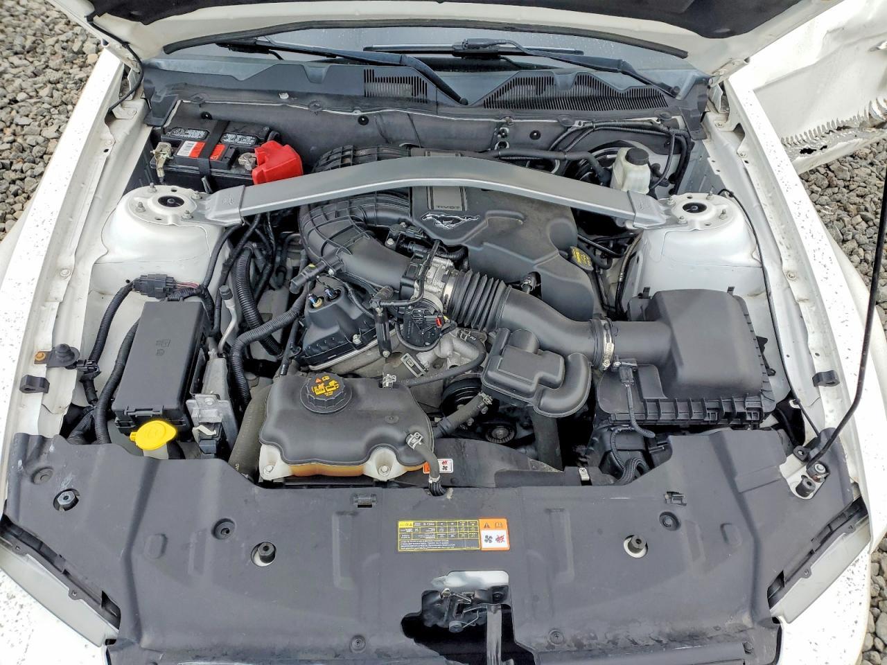2013 FORD MUSTANG