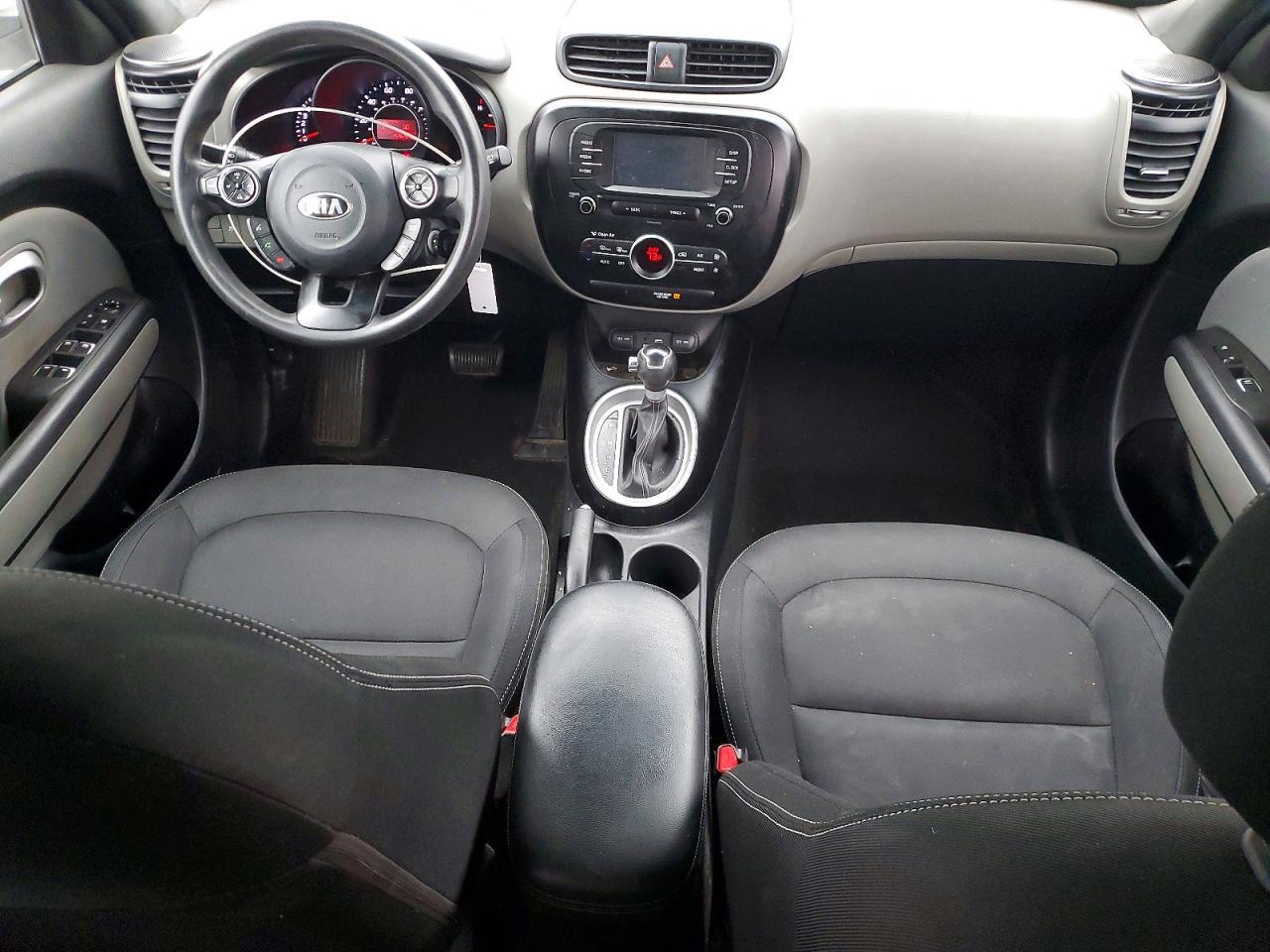2017 KIA SOUL